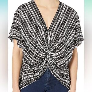 NWT Karen Kane Women's Twist Front Top